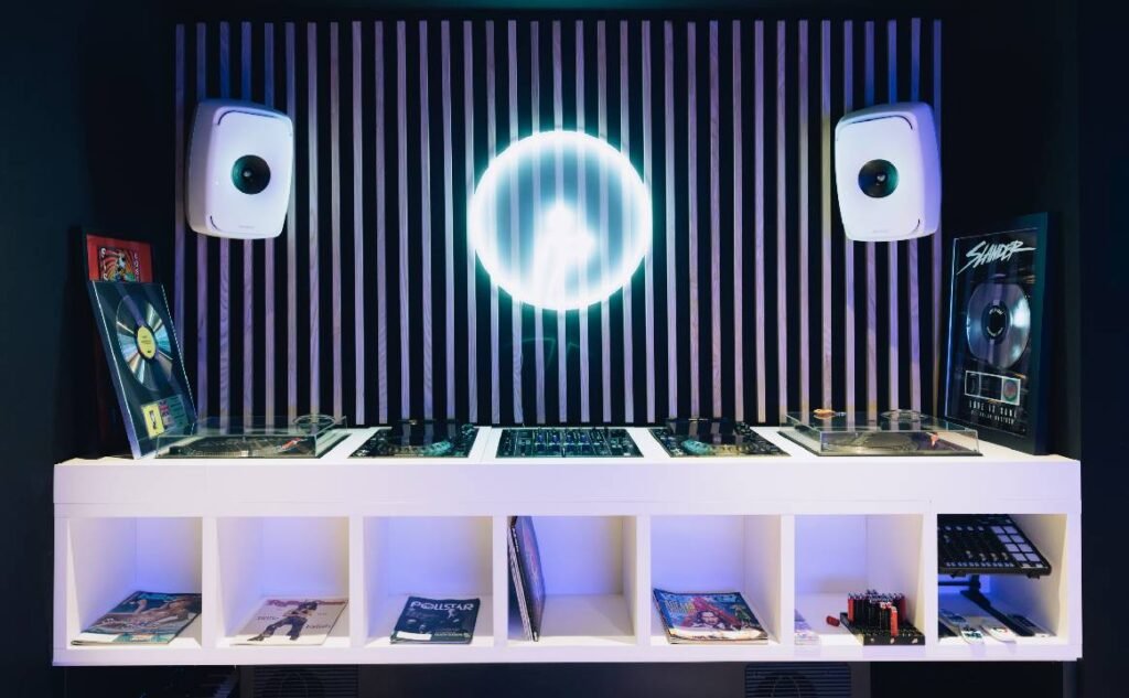 Acoustic-Impressions™-Digital-Print-Acoustics-Treatments-1